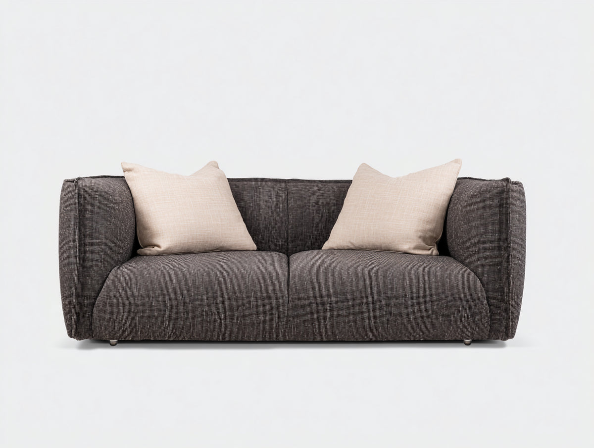 Gerades Sofa 215x98x78 cm mit Strukturstoff in Dunkelbraun - Tiefe Sitzfläche und abgerundetes modernes Design
